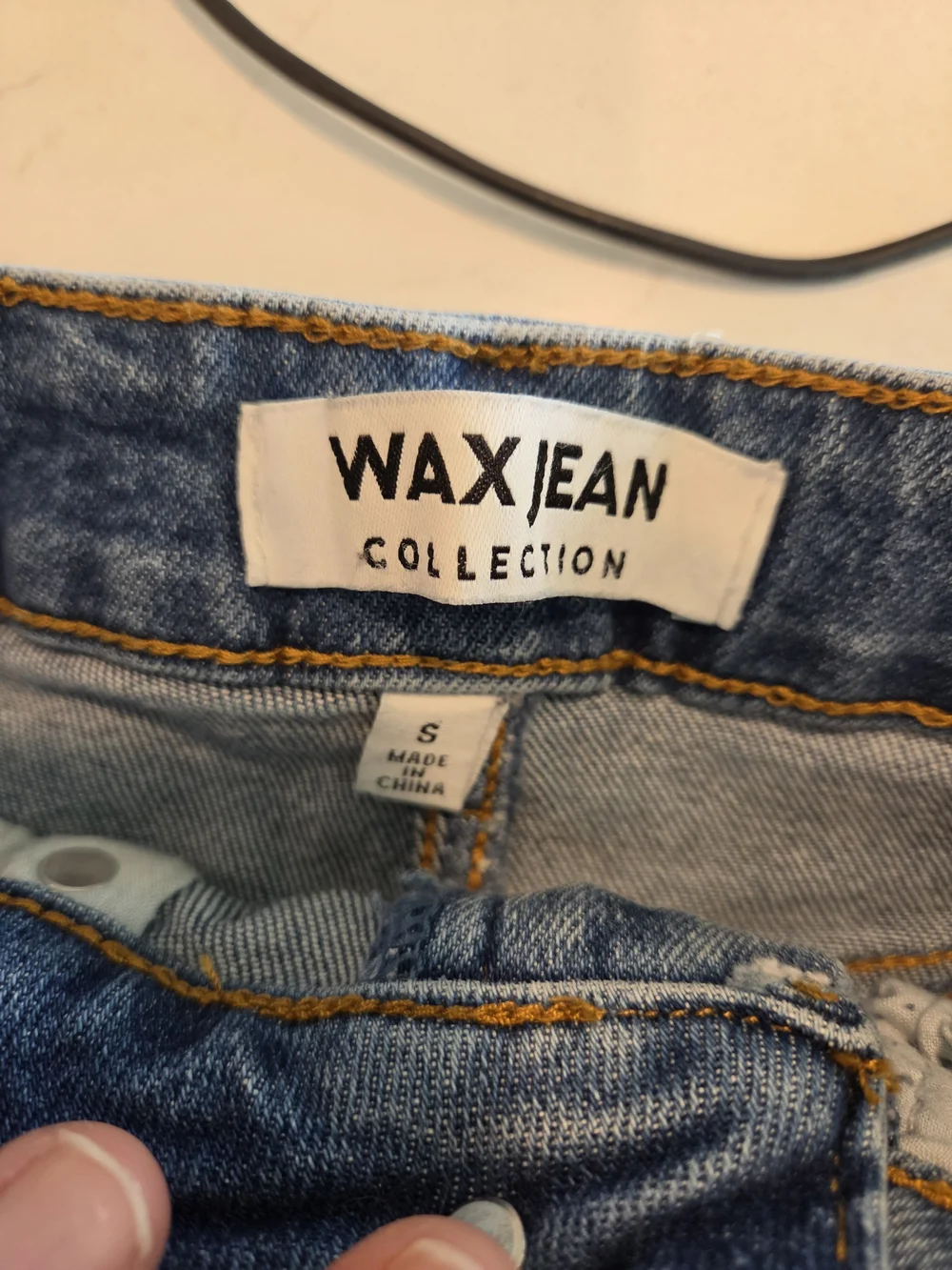 Wax Distressed High Rise Cuffed Denim Shorts Medium Wash Size Small